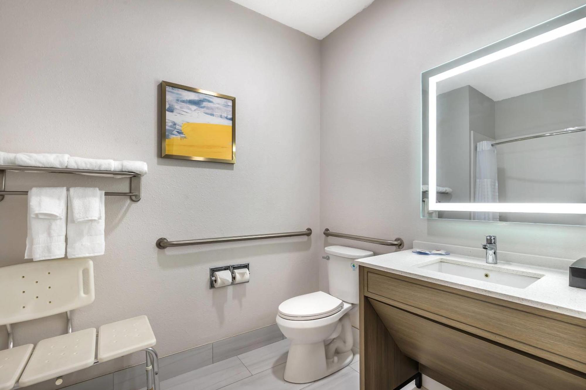 Comfort Inn Davenport East - Bettendorf Ντάβενπορτ Εξωτερικό φωτογραφία