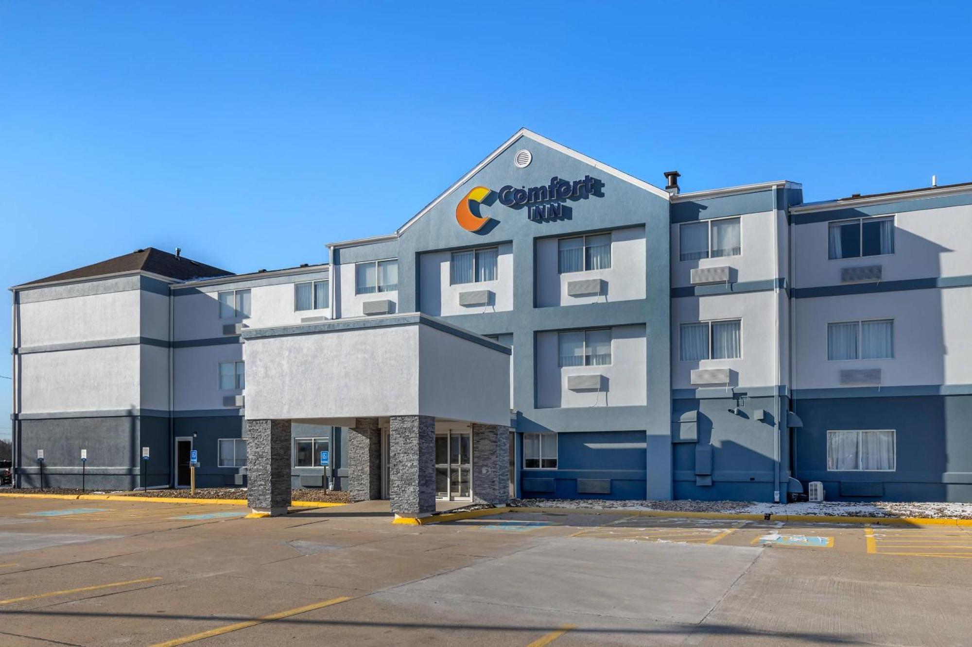 Comfort Inn Davenport East - Bettendorf Ντάβενπορτ Εξωτερικό φωτογραφία